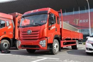 青島解放 JK6中卡 220馬力 4X2 6.75米 國(guó)六 欄板載貨車(chē)(CA1180P28K1L4E6)