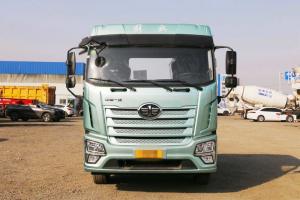 青島解放 JK6 220馬力 4X2 6.75米 國(guó)六 欄板載貨車(chē)(CA1171P28K1L4E6)