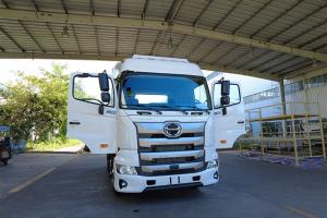 廣汽日野 700至臻大馬力 560馬力 6×4 國(guó)六 牽引車（YC4250SSZZK6） 