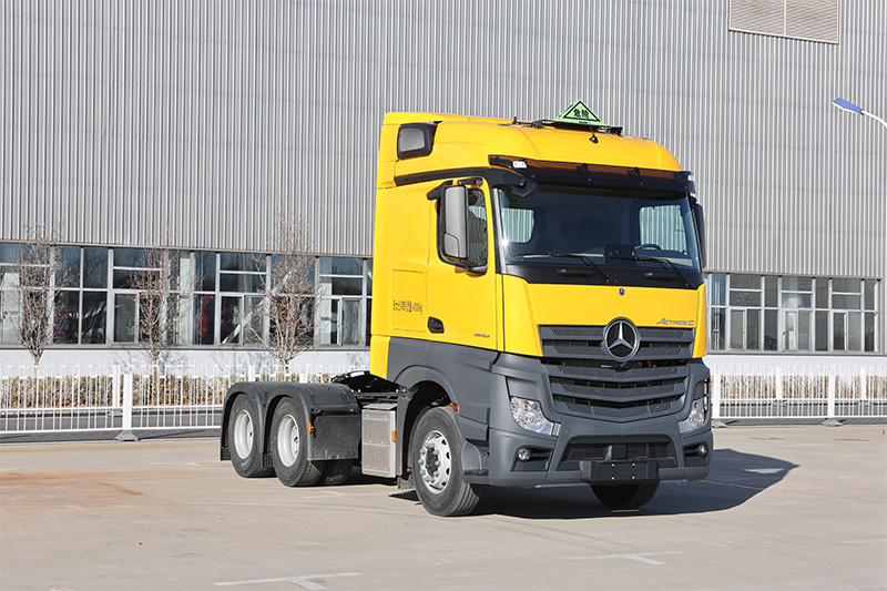 梅賽德斯-奔馳 Actros C 520馬力 6×4 國(guó)六 ?；愤\(yùn)輸牽引車