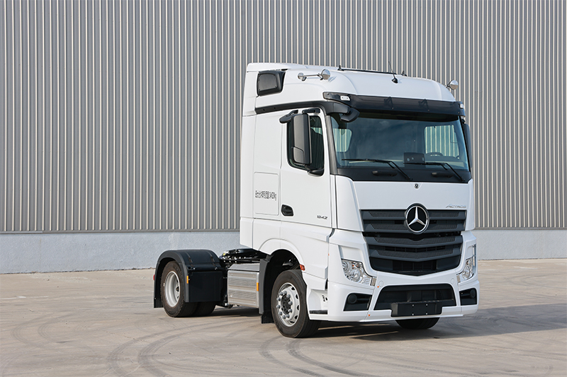 梅賽德斯-奔馳 Actros 1842 420馬力 6x4 國(guó)六 公路牽引車