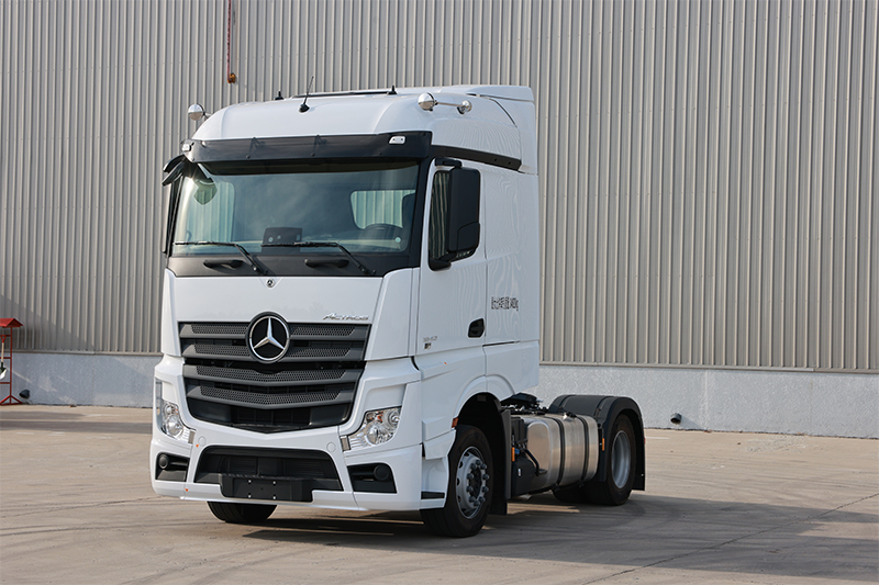 梅賽德斯-奔馳 Actros 1842 420馬力 6x4 國(guó)六 公路牽引車梅賽德斯-奔馳 Actros 1842 420馬力 6x4 國(guó)六 公路牽引車