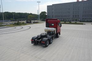 北京重卡 追夢 530馬力 6×4 國六 LNG 牽引車 普貨/零擔運輸版（BJ4250G6CP）