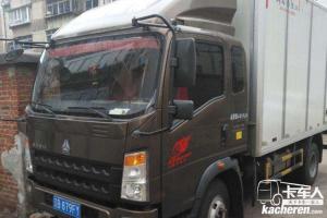 中國重汽HOWO 統(tǒng)帥 141馬力 3.8米 4X2 國五排半廂式輕卡(ZZ5047XXYF341CE145)