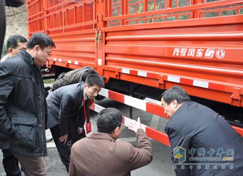 專(zhuān)汽公司全系列新款天錦/天龍上裝集體亮相
