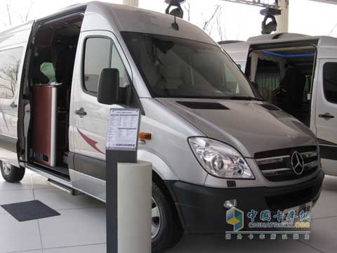 中歐奔馳房車私享者概念席卷北京車展