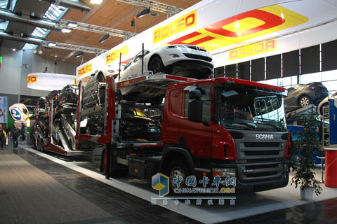 轎運車