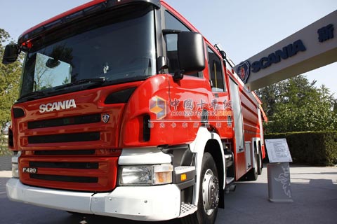 斯堪尼亞P420 CB6X4HNZ水罐泡沫消防車(chē)