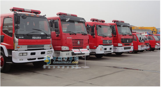 湖北江南特種消防車