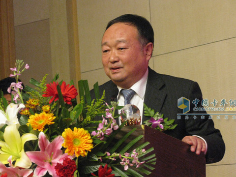 全國(guó)人大代表、山東五征集團(tuán)有限公司董事長(zhǎng)姜衛(wèi)東