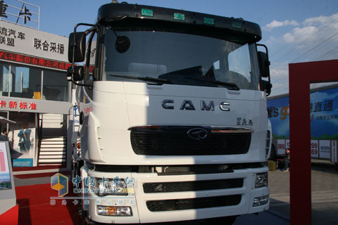 華菱攪拌車
