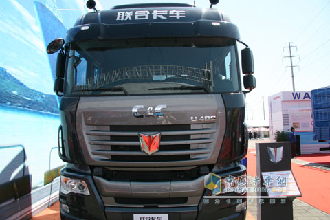 2010北京國際車展集瑞400重卡