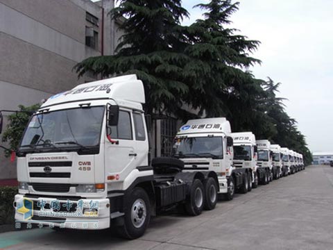 東風日產(chǎn)柴 東風 牽引車 商用車 卡車