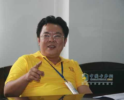廣汽日野廣州銀鵬3S店總經(jīng)理陳志堅(jiān)