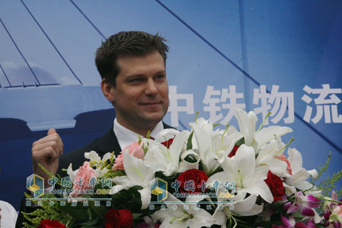 戴姆勒卡車(chē)中國(guó)總裁兼首席執(zhí)行官馬克思