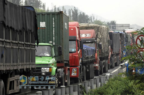 京藏高速大堵車