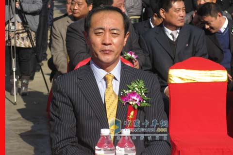 慶大汽貿(mào)集團(tuán)楊家慶副總裁