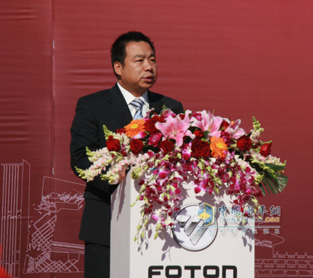福田汽車大客戶業(yè)務總監(jiān)、營銷公司黨委書記陳桂祥