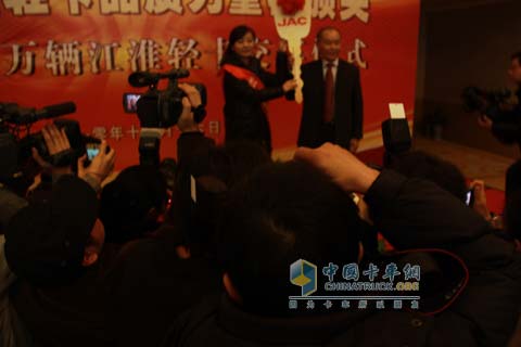 第一百萬輛江淮輕卡交付旺旺集團(tuán)
