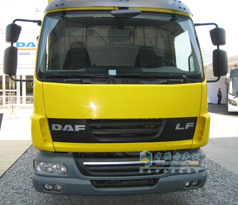 達夫LF卡車
