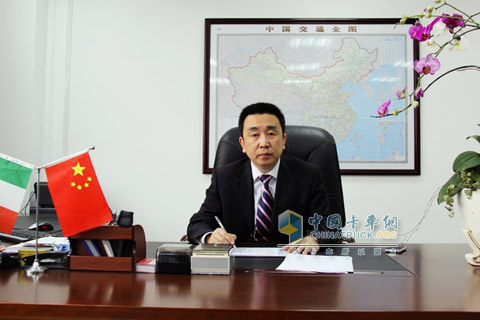 上汽依維柯紅巖商用車公司總經(jīng)理熊偉銘