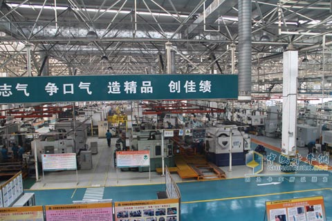 中國(guó)重汽車橋廠房
