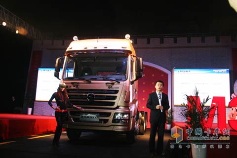 陜汽德龍M3000