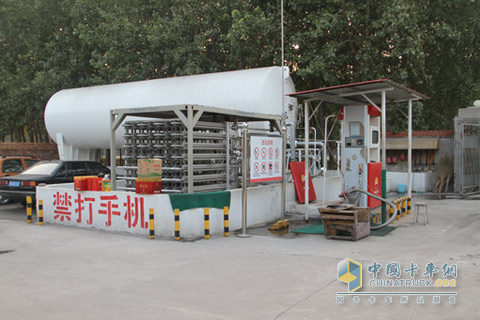 LNG撬裝站的安裝為車隊(duì)解決了燃料供應(yīng)問(wèn)題