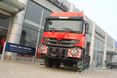 即將交付的梅賽德斯-奔馳ActrosSLT4160重型牽引車