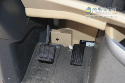 配置制動(dòng)系統(tǒng) 剎車更安全智能