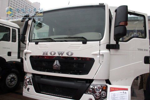 中國重汽HOWO-T5G重卡